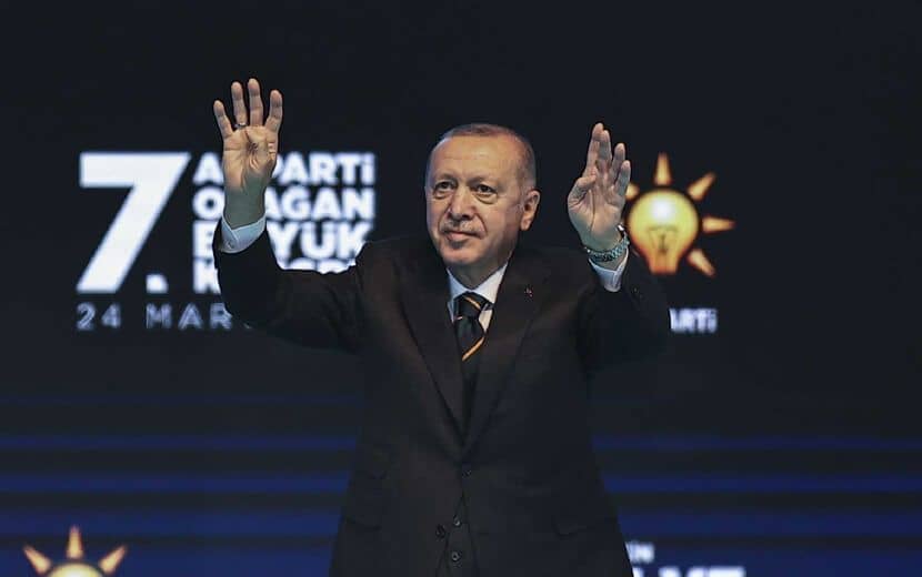 Erdoğan’dan "Yastık Altındaki Birikimleri Getirin" Çağrısı
