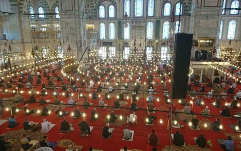 İçişleri: “Vatandaşlar Cuma Namazını Kılabilecek”