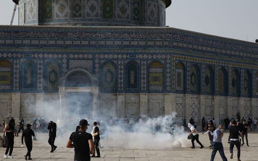 “İsrail” Mescid-İ Aksa’nın Anahtarlarına El Koydu!