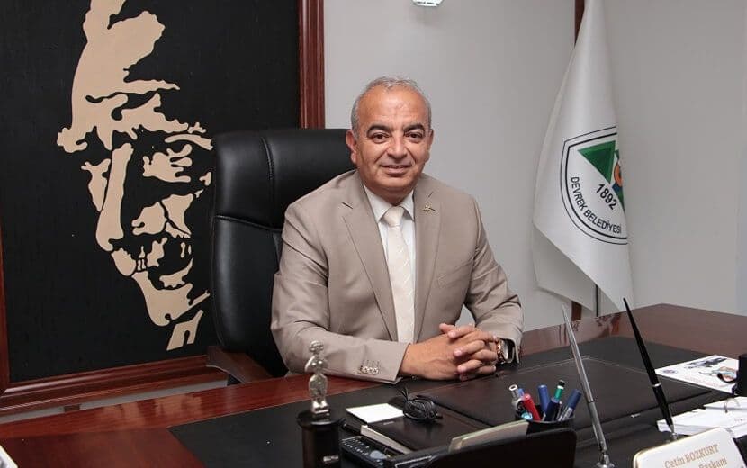 CHP’li Belediye Başkanı’ndan İçki Masasında İslam Düşmanlığı