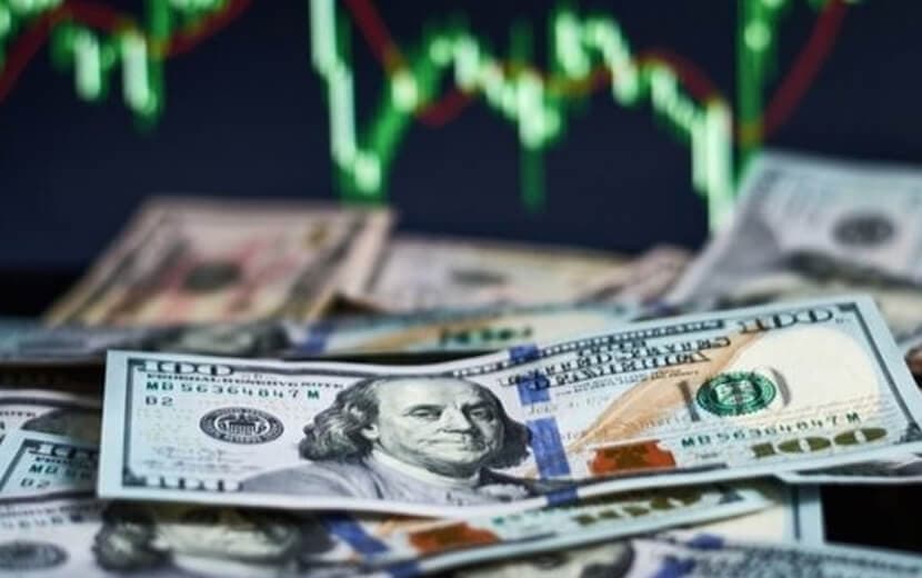 TL Eriyor: Dolar Kuru 10 TL’yi Aştı!