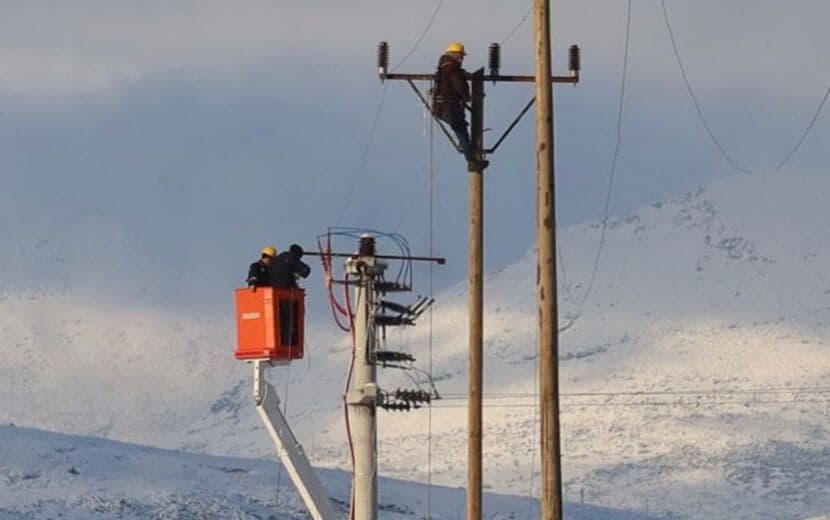 Fırtına Sonrası Isparta Günlerce Elektriksiz Kaldı
