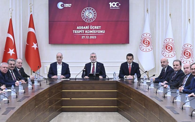 2024 Yılı İçin Asgari Ücret 17 Bin 2 TL Oldu