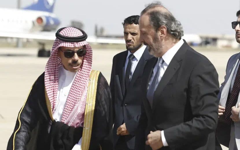 ABD’nin Dostu Suud Rejiminden, Katil Esed’e Ziyaret