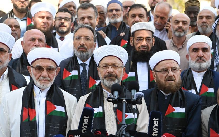 Alimlerin Gazze Toplantısı: Kimi Sözü Muhatabına Söyledi, Kimi Suya Yazı Yazdı