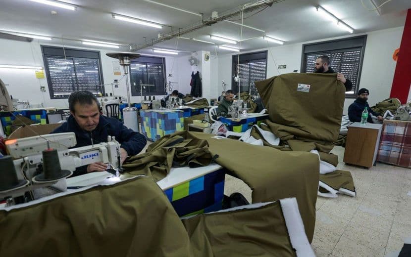 Filistinli Müslümanlar, Deprem Bölgesine 20 Bin Uyku Tulumu Gönderdi