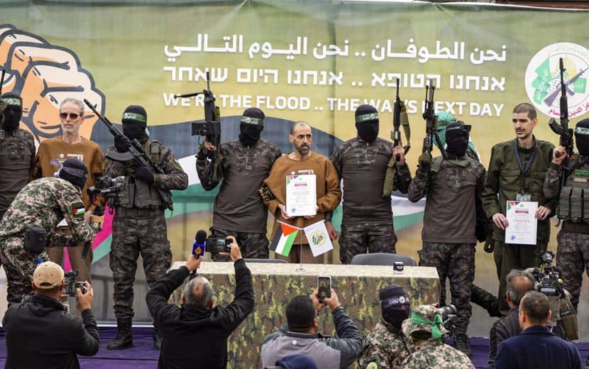 Hamas Esir Takasını Askıya Aldı: Trump’tan Tehdit