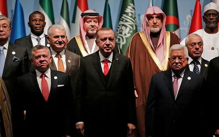 Hilafet'in Yokluğunda Yöneticiler, Kur’an-ı Kerim’e Saldırıyı Kınayarak Geçiştiriyor