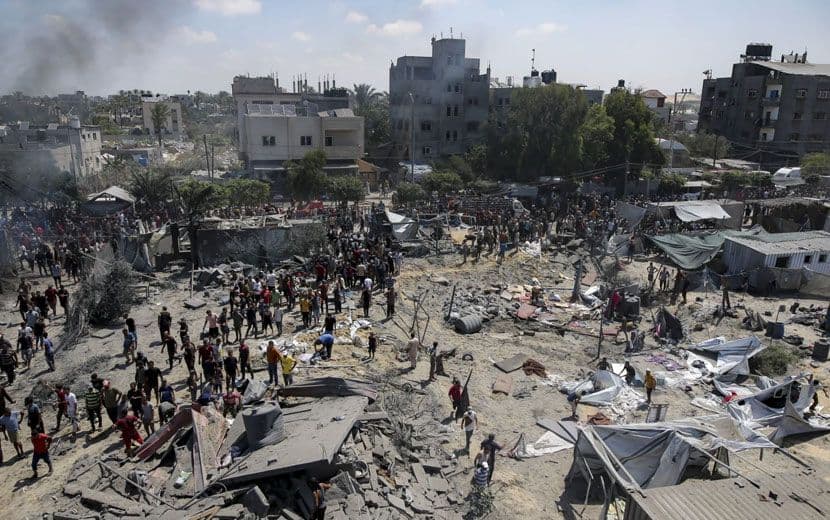 İşgalci ‘İsrail, 141 Müslümanı Katletti, Yöneticiler Yine Kınadı