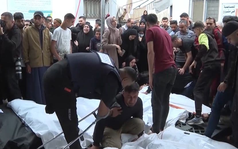 “İsrail” Gece Boyunca Refah’ta 22 Müslümanı Katletti