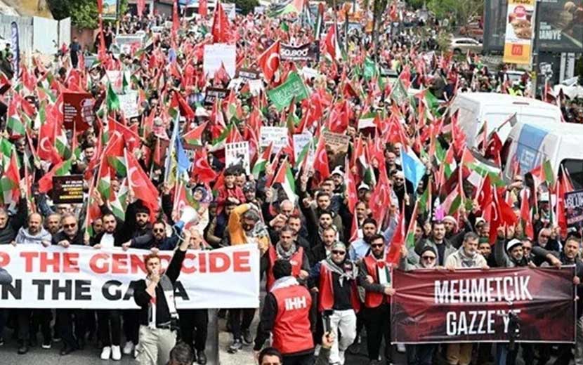 İstanbul’da Gazze İçin Hilafet Çağrısı