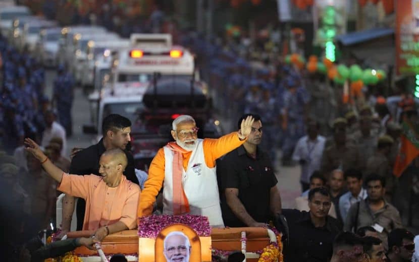 Mitinglerini İslam Düşmanlığı Temeline Oturtan Modi, Seçimleri Önde Götürüyor