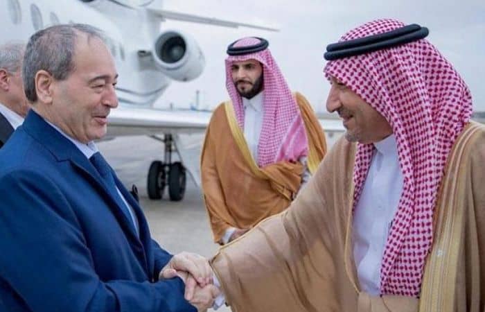 Suud, Katil Esed Rejiminin Dışişleri Bakanını Ağırladı