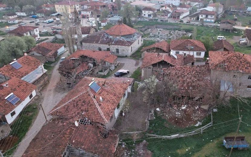 Tokat’taki Meydana Gelen Depremde Hasar Var