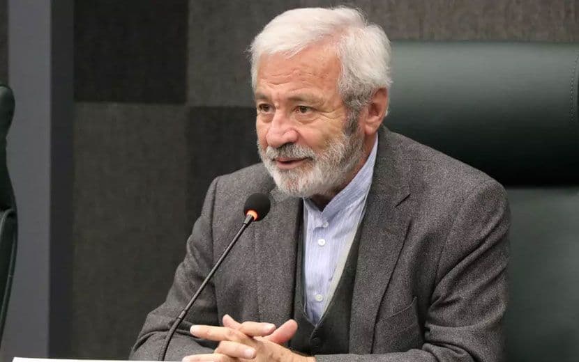 Türkiye Yazarlar Birliği Kurucu Başkanı Mehmet Doğan Vefat Etti