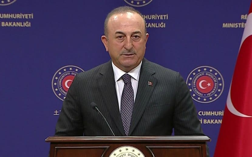 Ankara, Yunanistan’a “Bir Gece Ansızın” Demeye Devam Ediyor