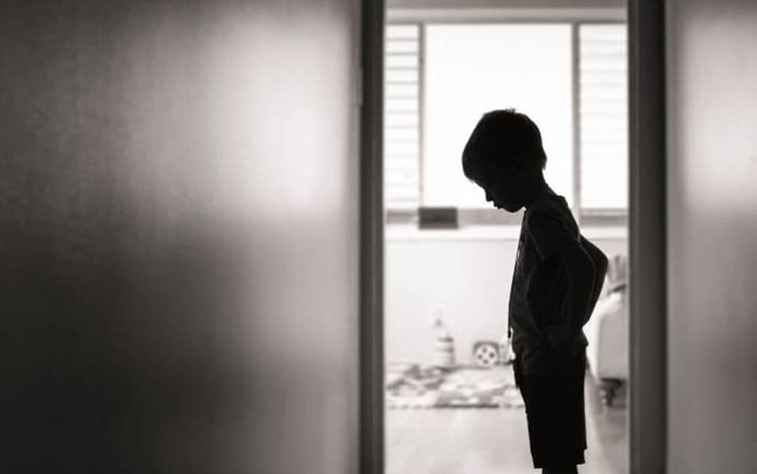 Laik Demokrasinin Egemenliğindeki Dünyada Çocuklar İstismar Ediliyor