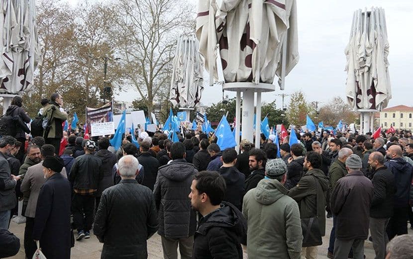 İHH, Komünist Çin’in Müslümanlara Uyguladığı Zulmü 77 İlde Protesto Etti